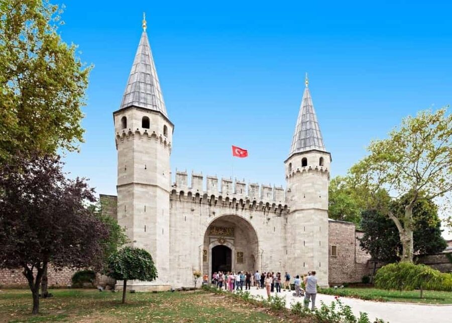 Istanbul Combo: Topkapi Palace & Basilica Cistern - Basilica Cistern: The Underground Water Palace Experience