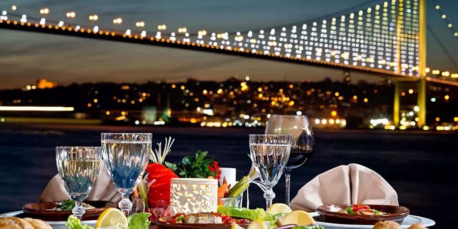 Istanbul: Dinner Cruise on the Bosphorus - Price and Value: Is $354 Really Fair for This Night Out?