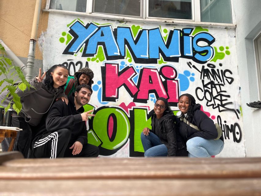 Istanbul: Do Street Art with Local Artists at Home Garden - Key things I’d watch for