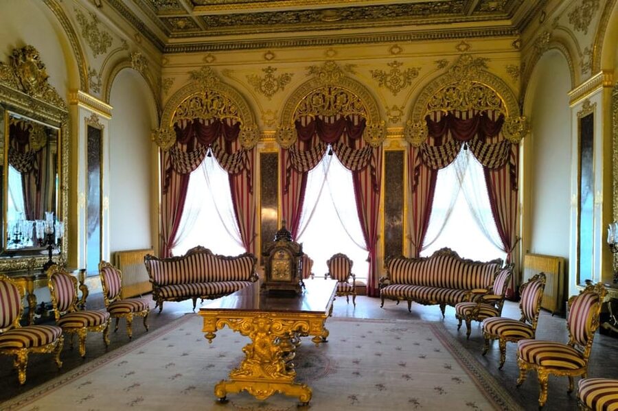 Istanbul: Dolmabahce Palace and Harem Skip-the-Line Ticket - How long should you plan? 2.5 to 4 hours is realistic