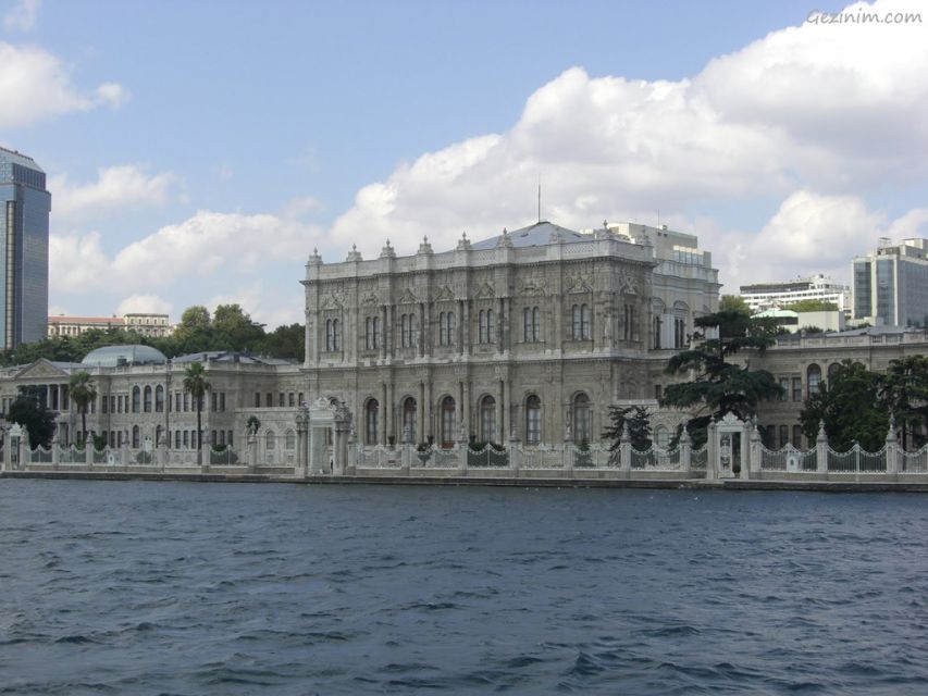 Istanbul: Dolmabahçe Palace and Uskudar Guided Tour - Key highlights worth planning for