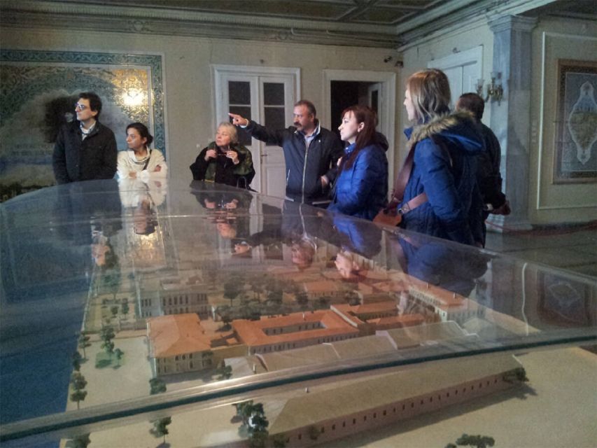 Istanbul: Dolmabahçe Palace and Uskudar Guided Tour - Who this tour is best for