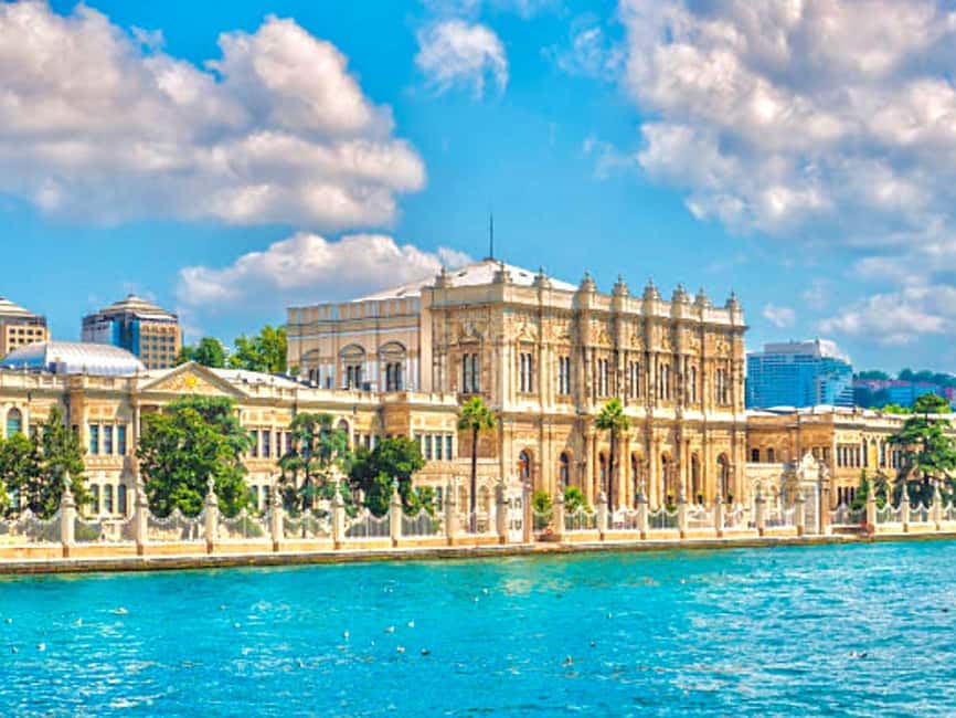 Istanbul:Dolmabahce Palace Skip-the-Line Entry & Audio Guide - The professional English audio guide, how to use it well