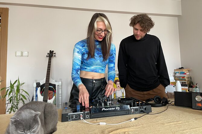 Istanbul Electronic Music and Culture Workshop From Local DJ - Meet the DJ, learn the Istanbul angle