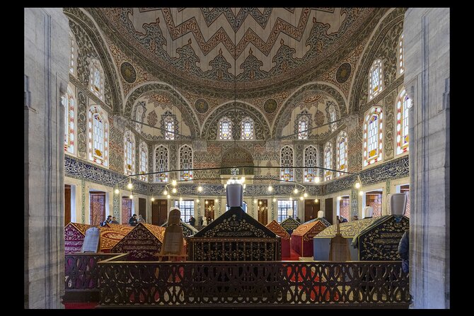 Istanbul Essentials For First Timers - Sultan Ahmed III Fountain: a detail stop that pays off later