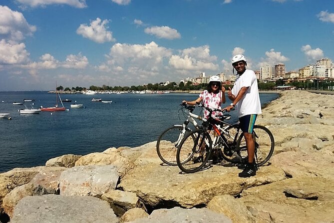 Istanbul Eurasia Bike & Boat Tour - Kadıköy Iskelesi and Moda Park: Asian-Side Streets Without the Rush
