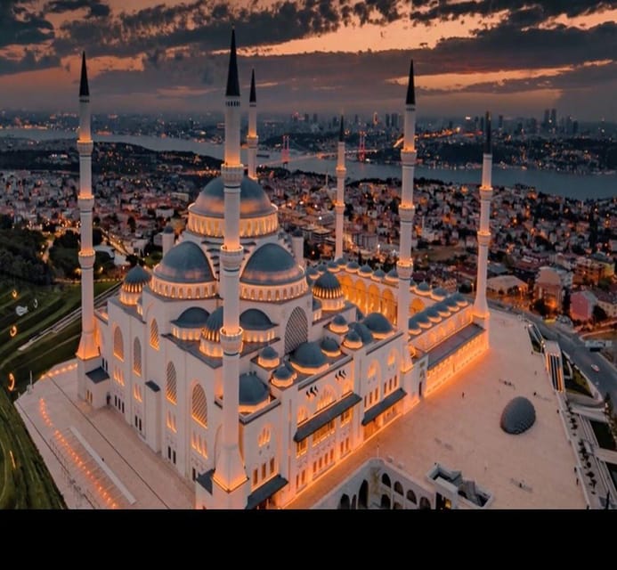 Istanbul Europe&Asian Sides Full Day Tour-with Boat & Lunch - Key Things You’ll Notice on This Tour