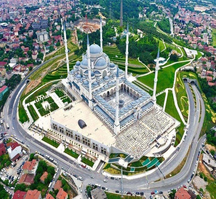 Istanbul Europe&Asian Sides Full Day Tour-with Boat & Lunch - Eyüp Sultan Mosque and Pierre Loti Hill: Sacred Steps to Skyline Views