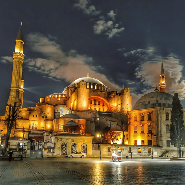 Istanbul: Exclusive Istanbul Night Tour with Private VIP Car - Should You Book This Istanbul VIP Night Tour?