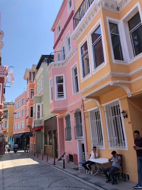 Istanbul: Fener, Balat, Old Greek and Jewish Quarter Tour - Golden Horn and early orientation before the first church