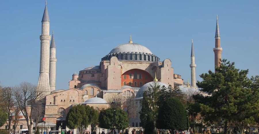 Istanbul Full Day Byzantine & Ottoman Traces Tour - Hagia Sophia Museum: why this stop changes your view of Istanbul