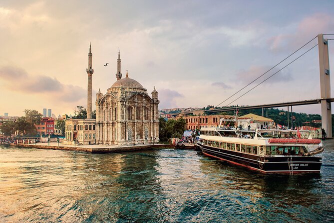 Istanbul Full day Private English Guided Old City Tour - Topkapi Palace: Relics, Gardens, and Why It Becomes the Favorite Stop