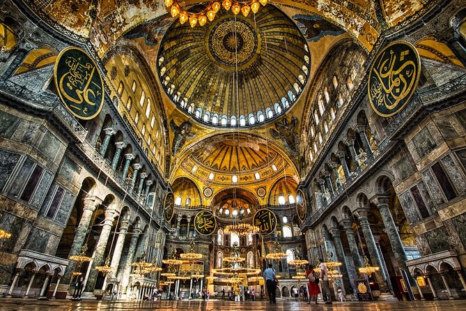 Istanbul Full-Day Private Tour on Ottoman Relics - Meeting Hagia Sophia: the one stop that teaches the whole city