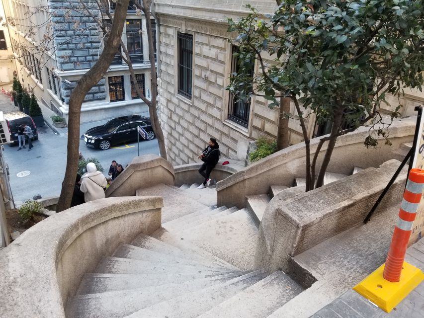 Istanbul: Galata District Walking Tour - Starting at Tünel Meydani: finding your group and getting your bearings