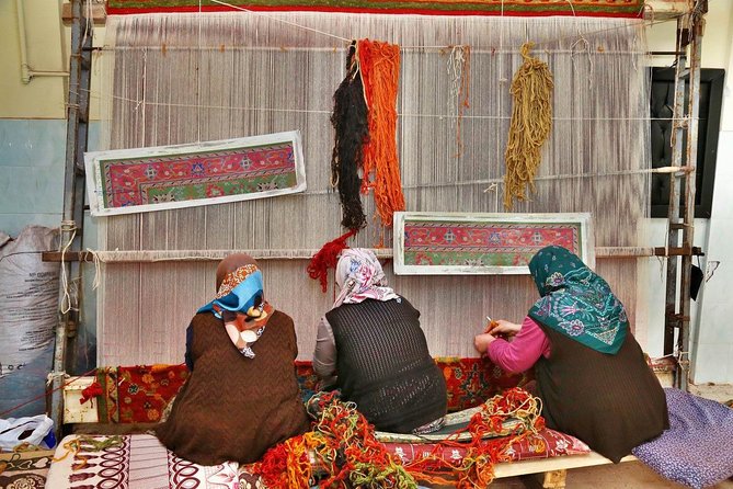 Istanbul Grand Bazaar and Egyptian Bazaar Shopping Tour - Price and value: what $90.31 really buys you