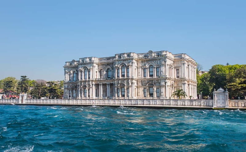 Istanbul: Guided Bosphorus Cruise & Golden Horn Bus Tour - Bosphorus cruise: Europe and Asia from the water