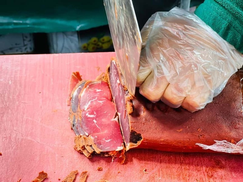 Istanbul: Guided Food Tour with Ferry Ride and Tastings - Breakfast stop then a quick ferry hop to Kadıköy