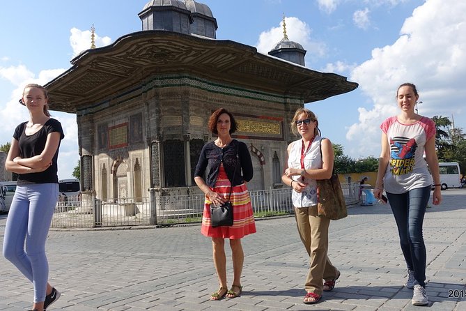 Istanbul Guided Tour Hagia Sophia, Topkapi, Cistern with Tickets - The small-group feel, headsets, and what skip-the-line really means