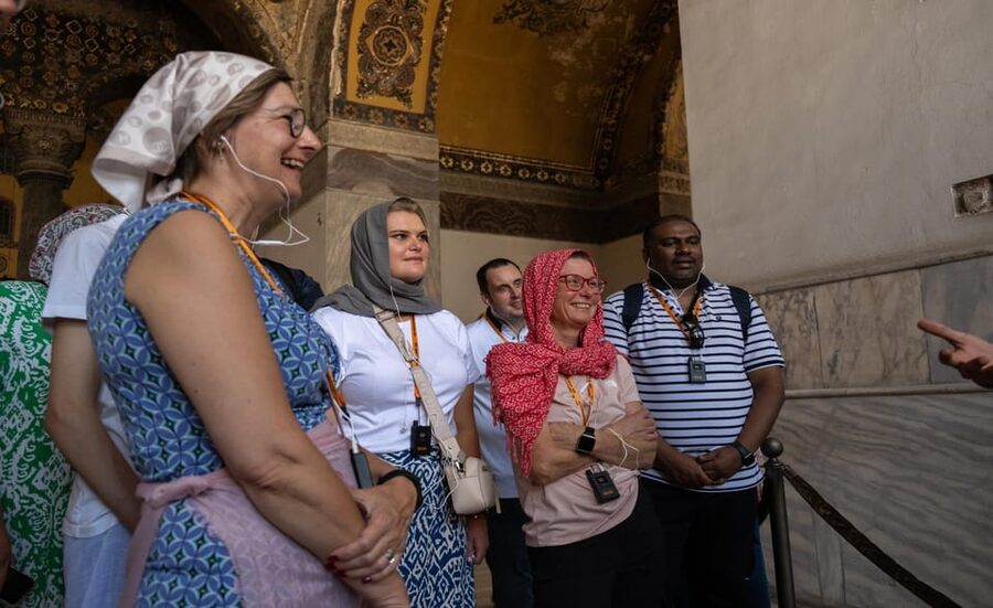 Istanbul: Hagia Sophia & Basilica Cistern Tour with Tickets - Should you book this Hagia Sophia and Basilica Cistern tour?