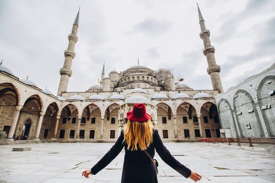 Istanbul: Hagia Sophia, Blue Mosque, & Basilica Cistern Tour - A short, powerful loop through Sultanahmet