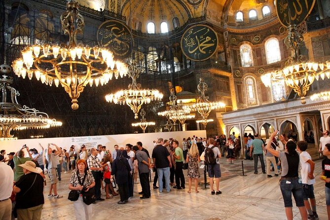 Istanbul: Hagia Sophia & Blue Mosque Guided & Small-Group Tour - Price and value: what $24.98 covers, and what it does not