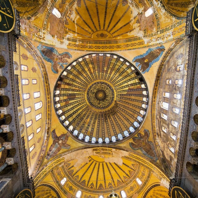 Istanbul: Hagia Sophia Guided Tour with Optional Ticket - Optional ticket: stepping inside for tiles, paint, and calligraphy