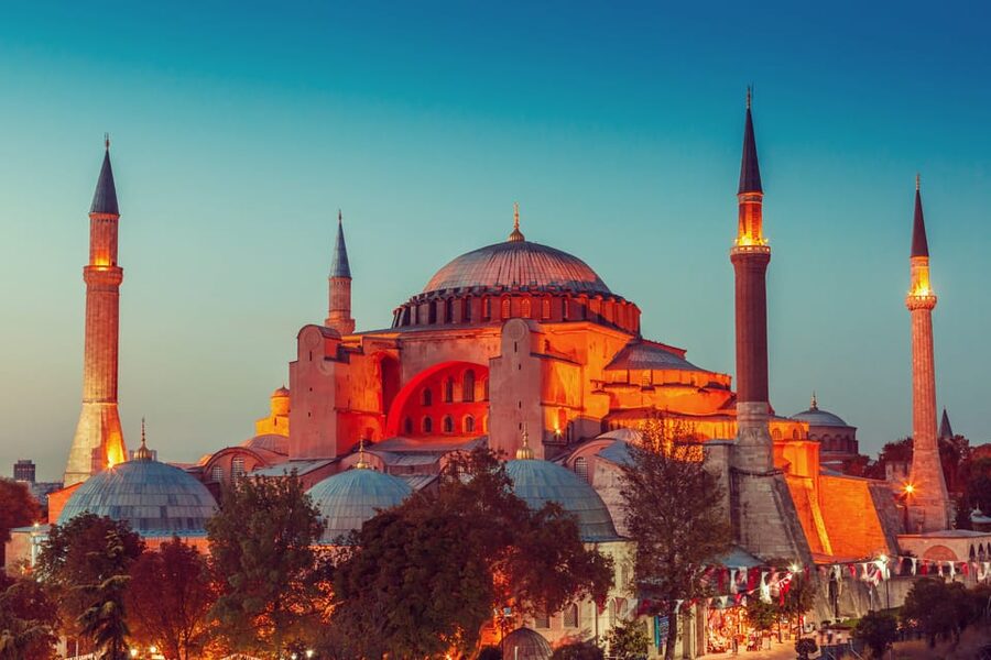 Istanbul: Hagia Sophia Skip-the-Line Ticket with Audio Tour - Entering Hagia Sophia with e-tickets and an audio link