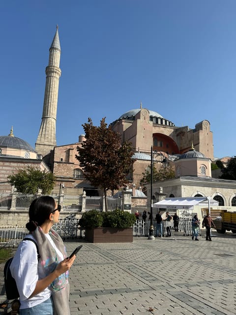 Istanbul: Hagia Sophia Ticket with Audio Guide & Blue Mosque - Dress code and small rules that can affect your day