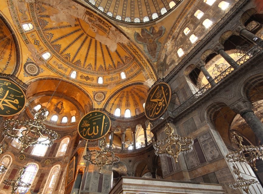 Istanbul: Hagia Sophia & Topkapi Palace Combo Ticket - Meeting Point Reality Check: The Red City Windows Kiosk