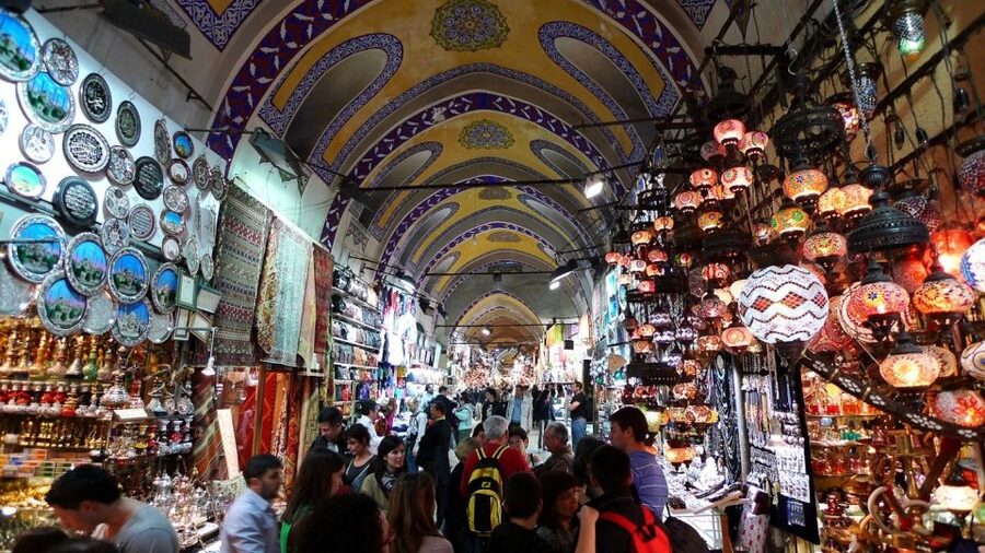 Istanbul: Half-Day Highlights Guided Tour with Transfer - Blue Mosque Up Close, With Iznik Tiles and Ahmed I