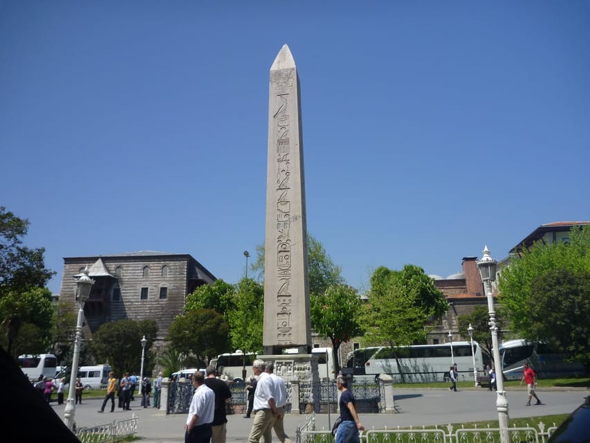 Istanbul: Half-Day Tour with Topkapi Palace - A 4.5-hour Istanbul hit list, with hotel pickup and a luxury van