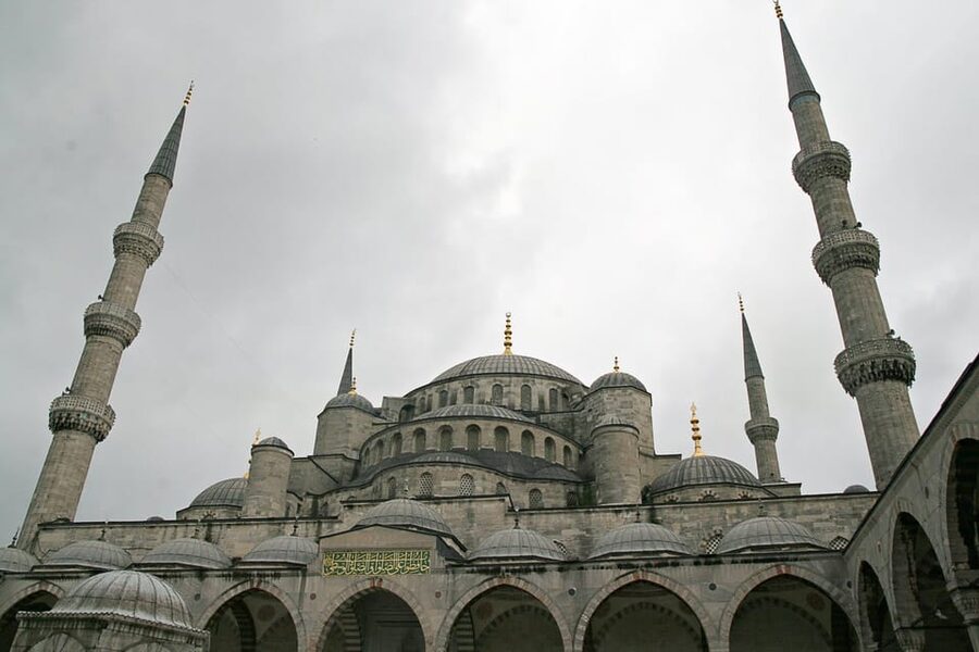 Istanbul: Half-Day Tour with Topkapi Palace - Price and value: when $145 per person actually feels fair