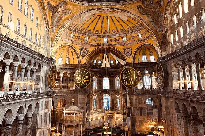 Istanbul Highlights Blue Mosque, Hagia Sophia, Cisterns and More! - Hagia Sophia as Museum and Half-Mosque, With a Real 1-Hour Visit