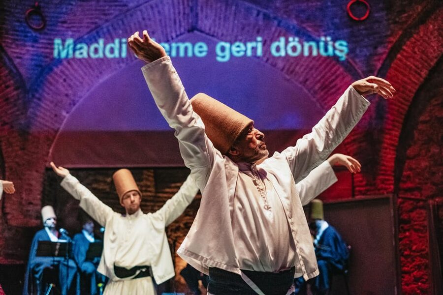 Istanbul: Hodjapasha Whirling Dervishes Show & Exhibition - Rules inside the ceremony space, and what that means for your comfort