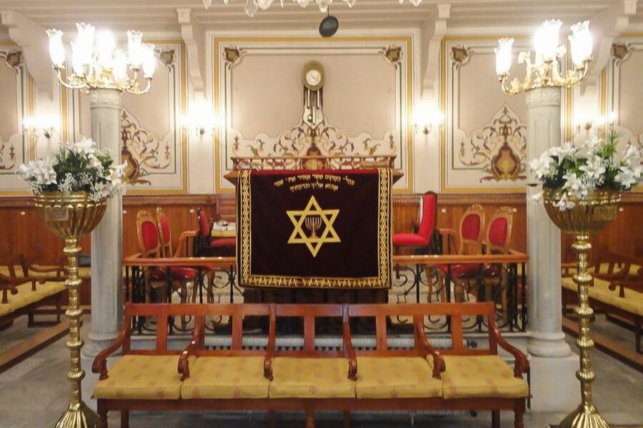 Istanbul: Jewish District 3-Hour Walking Tour - Jewish Museum: Photo Archives and the Abraham Camondo Thread