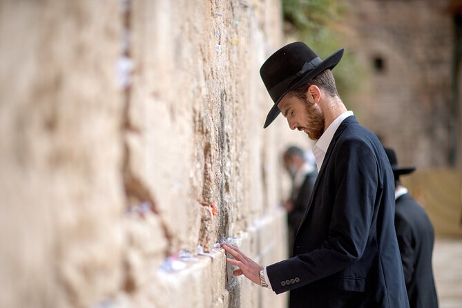 Istanbul Jewish Quarter Walking Tour - Istanbul Jewish Quarter: more than a museum walk
