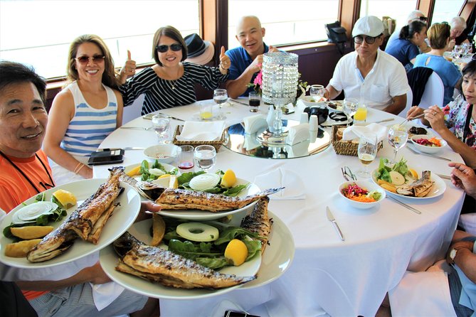 Istanbul Lunch Cruise - Extended Bosphorus Cruise up to the Black Sea - Anadolu Kavağı on the Black Sea: fortress remnants and a breather