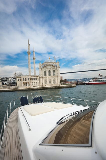 Istanbul: Luxury Yacht Tour at Sunset w Snacks - Price and Value: Why $23 Can Work Well Here