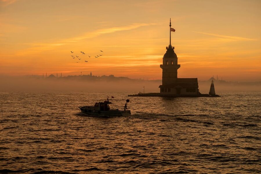 Istanbul: Maiden's Tower Entry Ticket with Audio Guide - Best timing: daylight views versus sunset mood