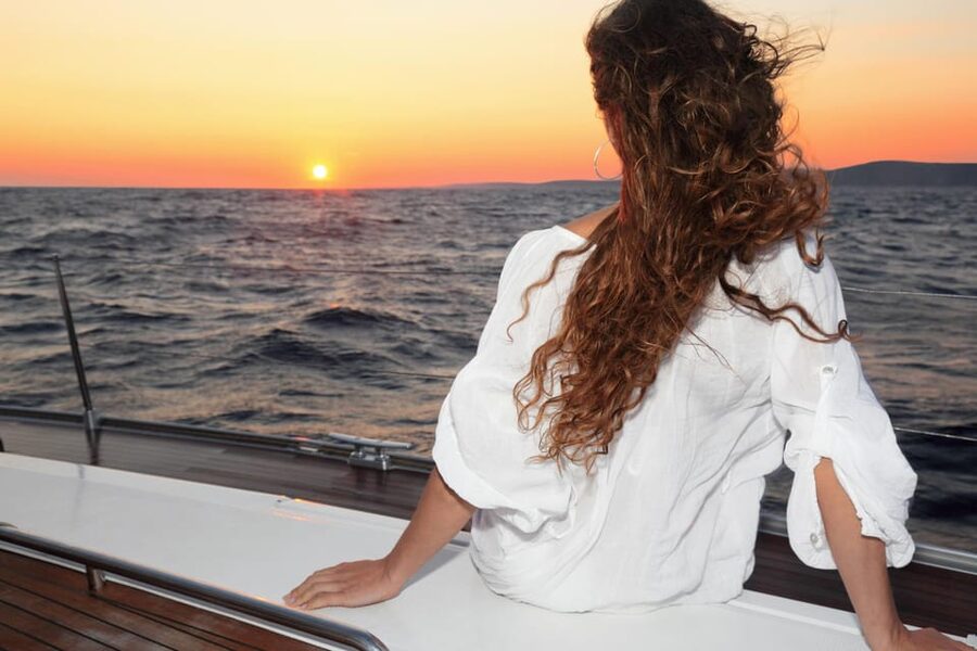 Istanbul: Morning or Sunset Cruise with Guide and Snacks - Ortaköy and Çırağan Palace: where the Bosphorus looks most dramatic