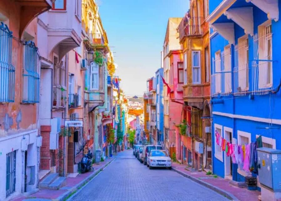 Istanbul: Old City And Bosphorus Bus Tour with Lunch - Sveti Stefan Church and St George’s Cathedral Stops