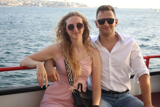 Istanbul Old City And Sunset Bosphorus Cruise Tour - Hippodrome and Topkapi from the outside: Ottoman stories without ticket stress