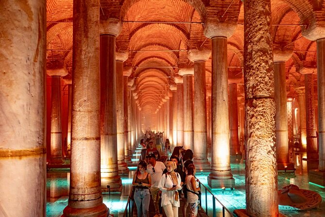 Istanbul Old City: Basilica Cistern - Blue Mosque - Grand Bazaar - Grand Bazaar: quick browsing, sweets, and a carpet workshop