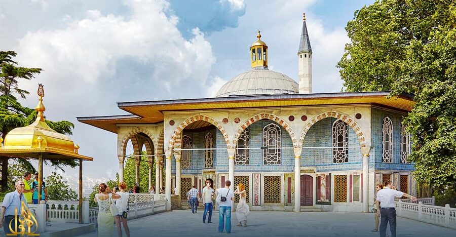 Istanbul: Old City Full-Day Tour -(Entry Fees Inculucing) - Hagia Sophia from the garden side: what you get, what you skip