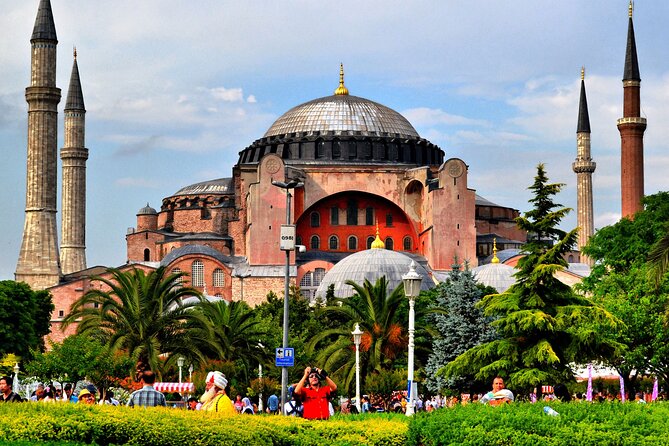 Istanbul Old City Guided Walking Tour - Price and time on foot: what $68.96 really buys