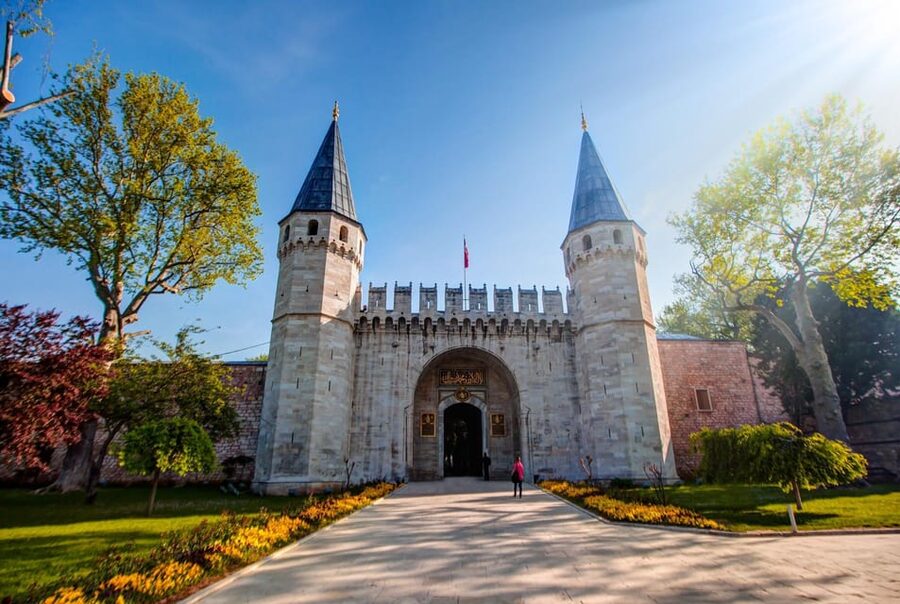 Istanbul Old City Top Sights Private Walking Tour, Tickets - Blue Mosque in the 3-hour option, what those Iznik tiles are really for