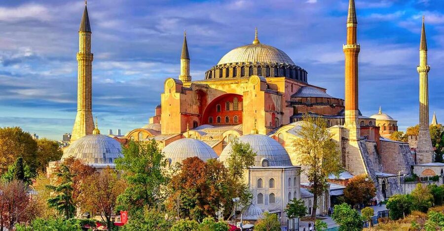 Istanbul: Old City Tour and Luxury Sunset Bosphorus Cruise - Blue Mosque: big-time impact, simple etiquette