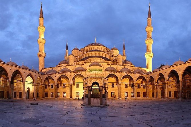 Istanbul Old City Tour From Galataport or Hotels - Topkapi Palace: Ottoman power, treasury themes, and paid access