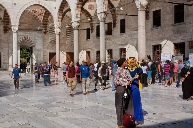Istanbul: Old Town, Blue Mosque, Hippodrome & Hagia Sophia - Blue Mosque: UNESCO stop without the long wait strategy