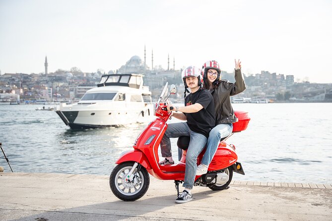 Istanbul Old Town Photoshoot - Elmir’s Pose Guidance: Why This Helps Camera Shy People